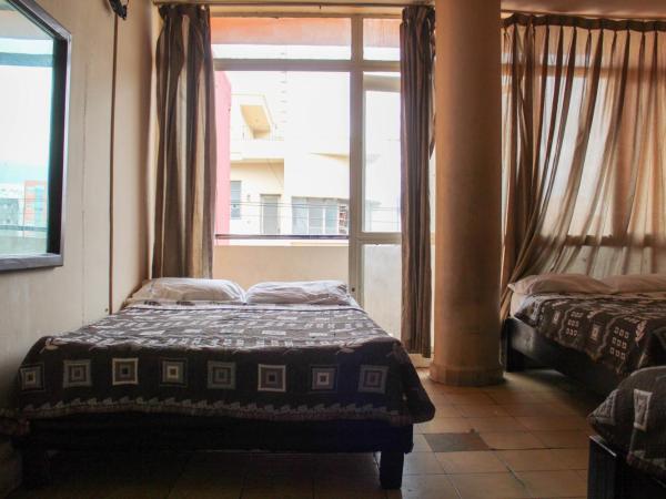 Hotel Regis : photo 10 de la chambre chambre familiale deluxe