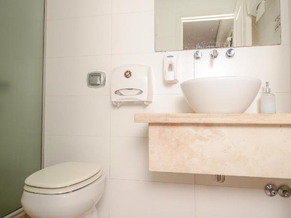 Jaque Mate Hostel : photo 3 de la chambre chambre double avec salle de bains privative