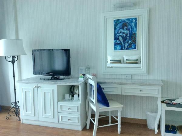 Casa Blanca Boutique Hotel - SHA Plus : photo 10 de la chambre chambre double deluxe - vue sur piscine