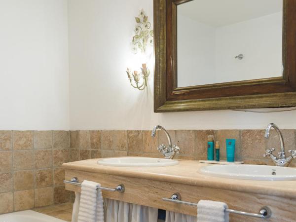 B&B Muse Marbella : photo 5 de la chambre chambre quadruple - vue sur mer