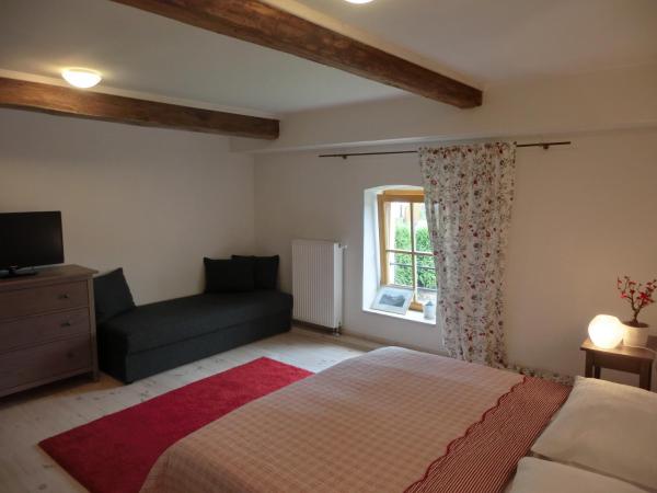 Dvůr Stráň : photo 6 de la chambre chambre familiale