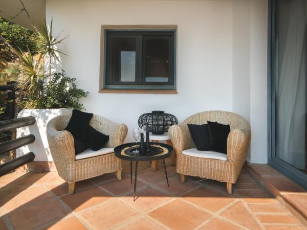 B&B Muse Marbella : photo 4 de la chambre chambre andalouse