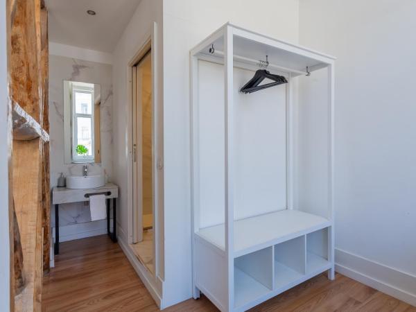Lisbon Check-In Guesthouse : photo 7 de la chambre suite deluxe