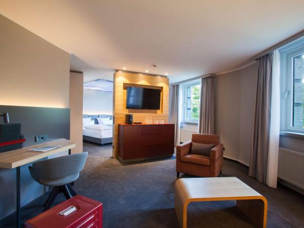Atlantic Hotel Airport : photo 2 de la chambre suite