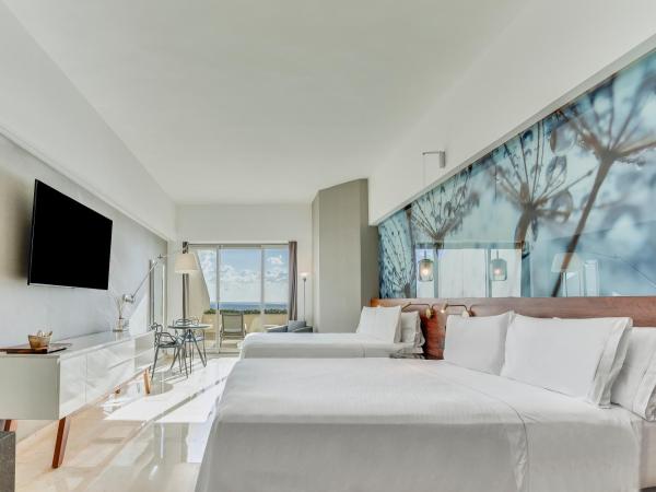 Live Aqua Beach Resort Cancun : photo 4 de la chambre chambre 2 lits doubles premium avec terrasse - côté océan