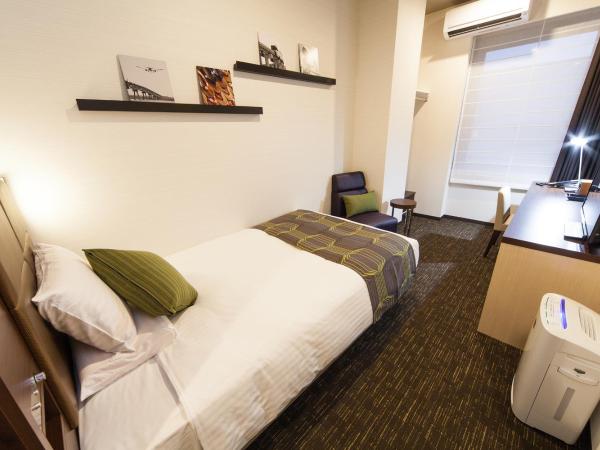HOTEL MYSTAYS Haneda : photo 1 de la chambre chambre double avec petit lit double - non-fumeurs