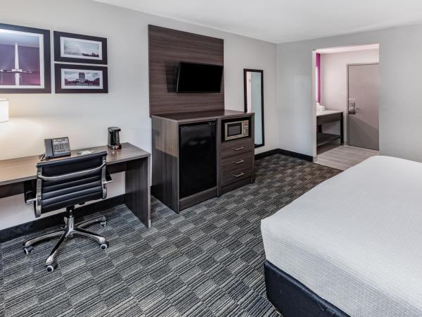 La Quinta by Wyndham Houston Southwest : photo 3 de la chambre chambre lit king-size