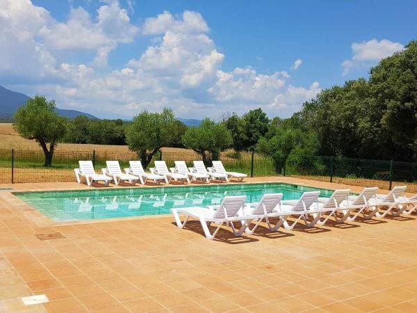 Masía para grupos con piscina privada28 pax : photo 3 de la chambre villa avec piscine privée