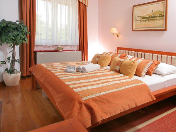 Hotel Trogir : photo 2 de la chambre chambre double