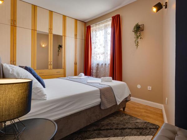 Hotel Sky : photo 2 de la chambre suite familiale avec balcon