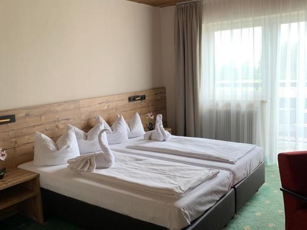 Clubhotel Götzens : photo 6 de la chambre chambre double ou lits jumeaux avec balcon