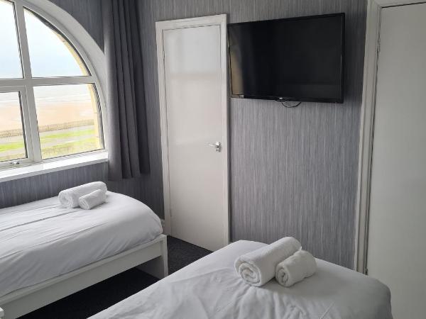 Queens Plaza Hotel : photo 4 de la chambre chambre lits jumeaux - vue sur mer