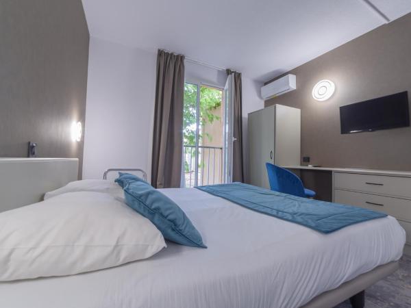 The Originals City, Relax'Otel & Spa, Le Barcarès : photo 2 de la chambre chambre double standard