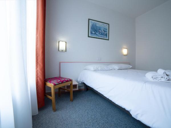 The Originals City, Relax'Otel & Spa, Le Barcarès : photo 6 de la chambre chambre double Économique