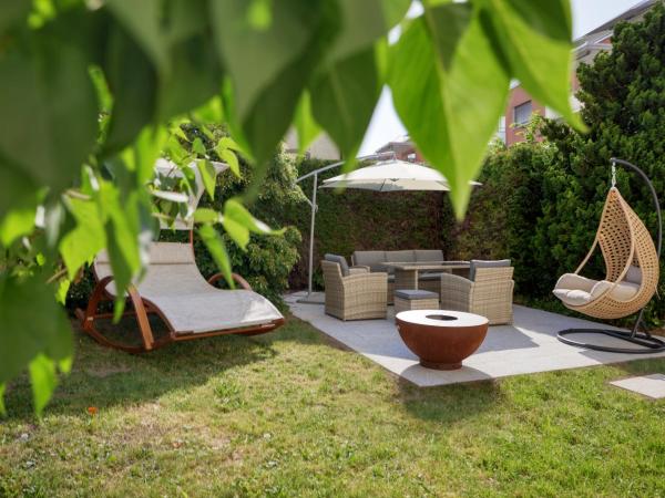 EH Apartments Saturn : photo 10 de la chambre studio lit king-size deluxe