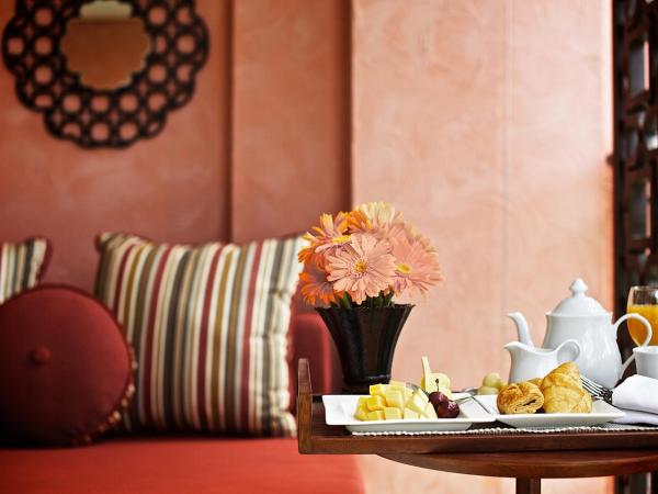 Marrakesh Hua Hin Resort & Spa : photo 7 de la chambre suite avec piscine et fontaine