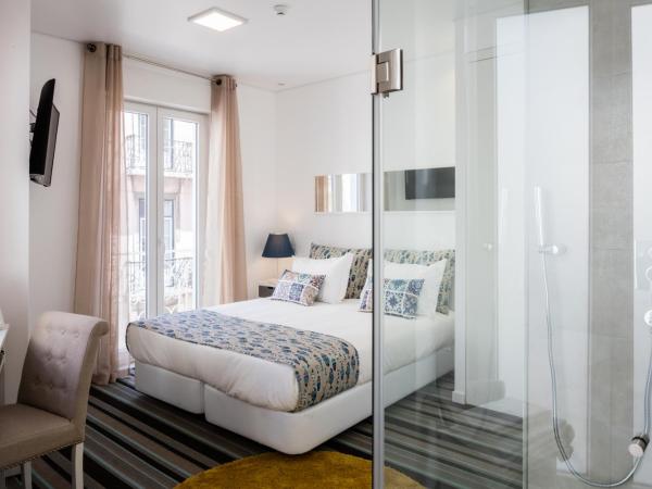 Marino Lisboa Boutique Guest House : photo 2 de la chambre chambre double ou lits jumeaux deluxe avec balcon