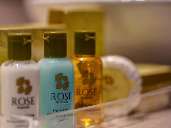 Rose Park Hotel - Al Barsha, Opposite Metro Station : photo 10 de la chambre chambre lit king-size deluxe - départ tardif à 14h00