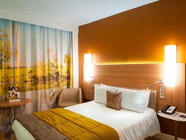 Hôtel Mercure Mâcon Bord de Saône : photo 5 de la chambre chambre double classique avec lit king-size