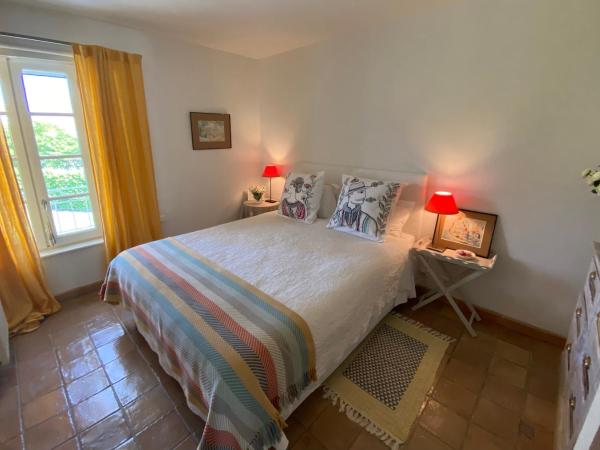 La ferme de gigognan : photo 1 de la chambre chambre triple