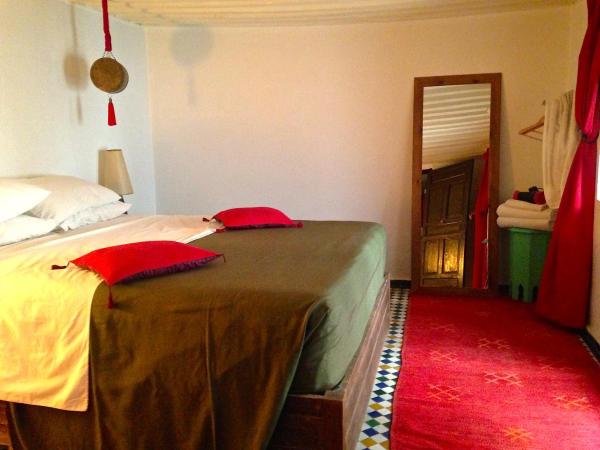 Riad Tizwa Fes : photo 2 de la chambre chambre double basique