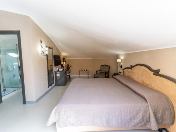 Villa Mosca Charming House : photo 5 de la chambre chambre double confort - mansardée
