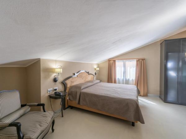 Villa Mosca Charming House : photo 2 de la chambre chambre double confort - mansardée
