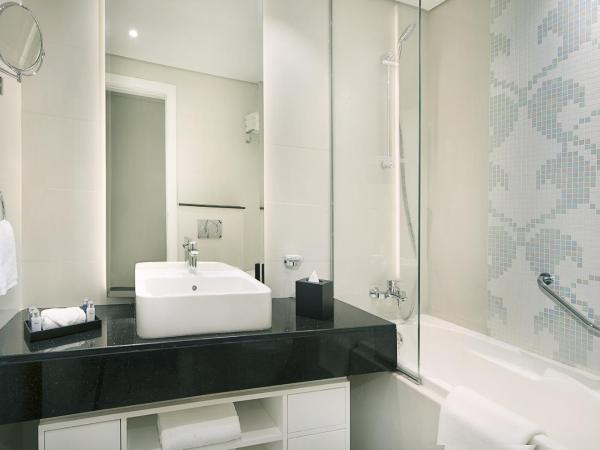 DAMAC Maison Canal Views : photo 4 de la chambre chambre de luxe - vue sur canal