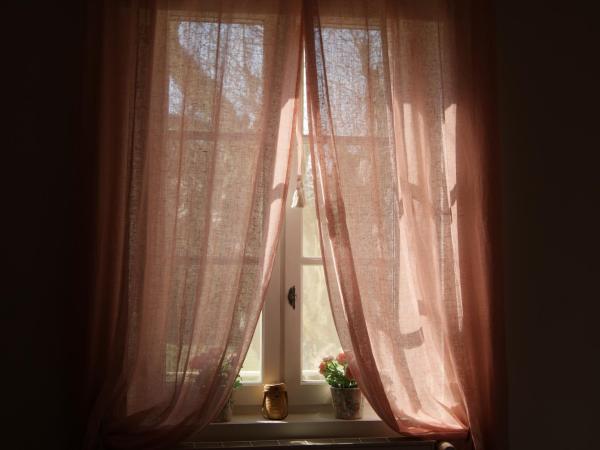 La ferme de gigognan : photo 7 de la chambre chambre double - vue sur jardin