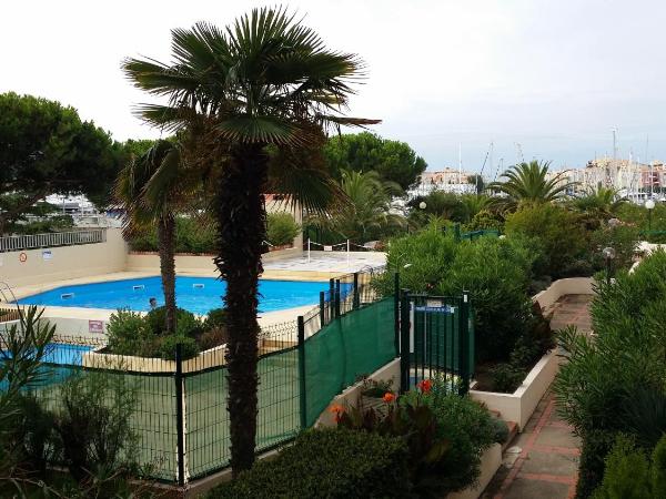 La Voile D' Or : photo 1 de la chambre chambre familiale - vue sur piscine