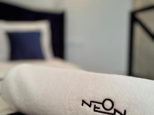 NEON APARTMENTS : photo 8 de la chambre appartement en duplex