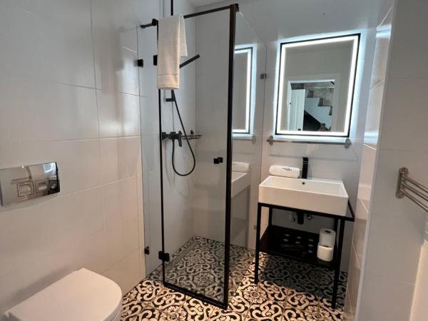 NEON APARTMENTS : photo 6 de la chambre appartement en duplex