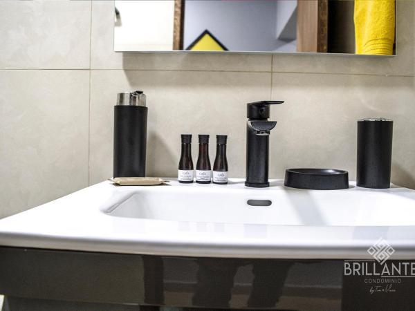 Condominio Brillante GDL : photo 8 de la chambre appartement