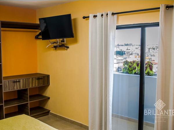 Condominio Brillante GDL : photo 2 de la chambre appartement
