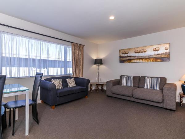 Twin Peaks Lakeside Inn : photo 5 de la chambre appartement 2 chambres