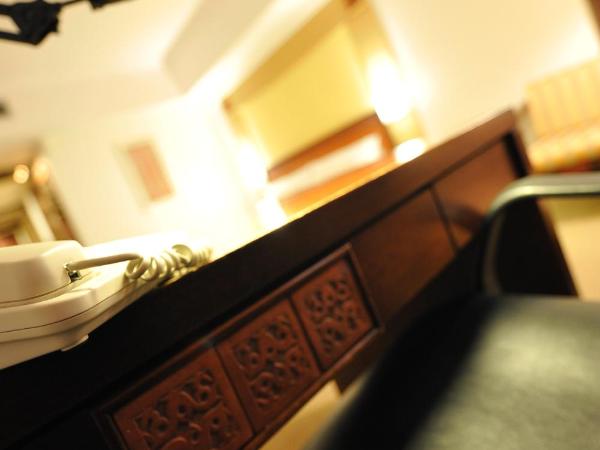 Grand Margherita Hotel : photo 2 de la chambre deluxe room - king bed (river view)