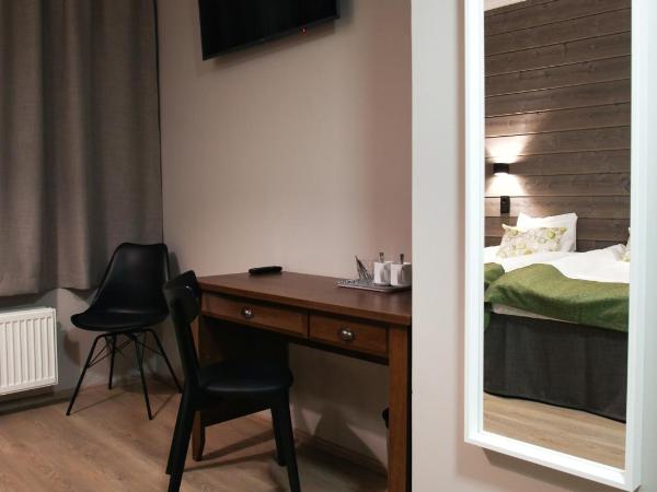 Hotel Metsähirvas : photo 6 de la chambre chambre triple standard