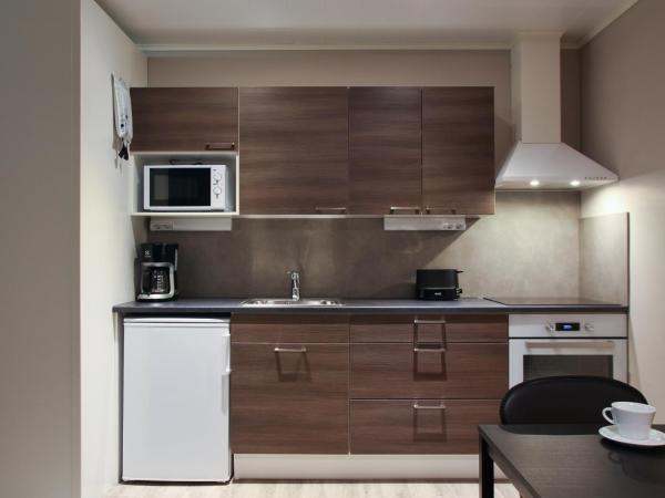 Hotel Metsähirvas : photo 4 de la chambre suite