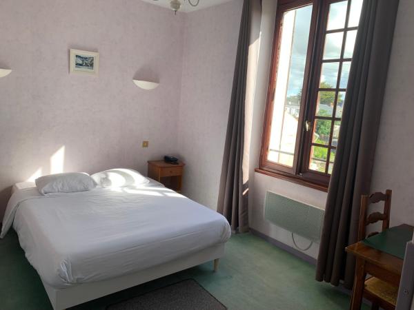 Le Richelieu : photo 3 de la chambre chambre double