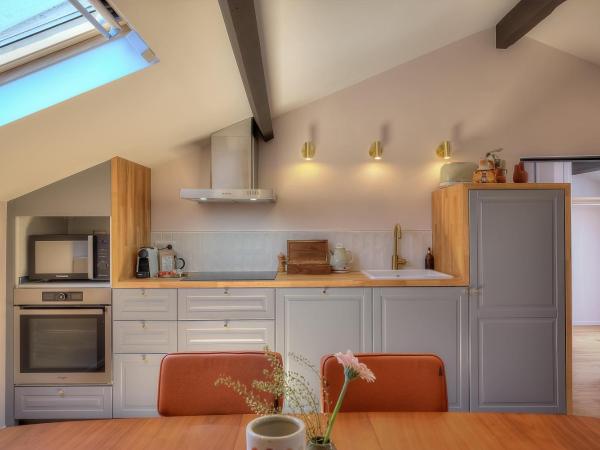 Maison Lamartine - Nice : photo 2 de la chambre appartement familial