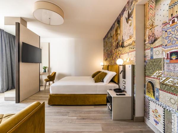 Life Hotel : photo 2 de la chambre suite junior - vue sur piscine