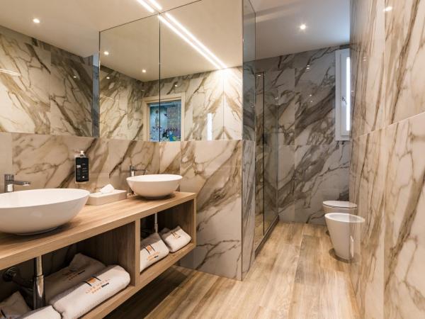 Life Hotel : photo 7 de la chambre suite junior - vue sur piscine