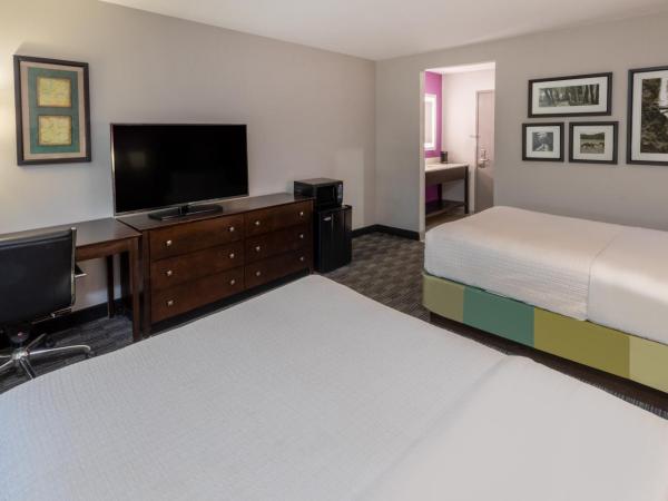 La Quinta by Wyndham Houston NW Brookhollow : photo 5 de la chambre chambre deluxe avec 2 lits doubles