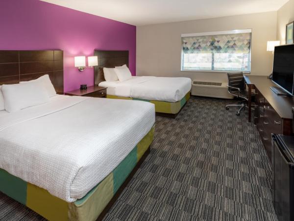 La Quinta by Wyndham Houston NW Brookhollow : photo 7 de la chambre chambre deluxe avec 2 lits doubles