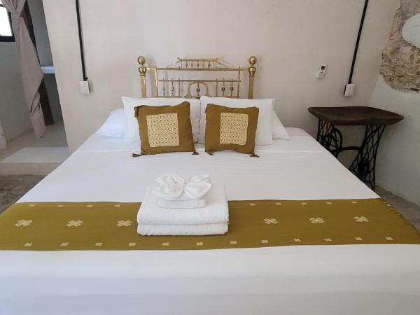 Casa Ambar Hotel & Boutique - Located in the Heart of Tulum Hotel Zone : photo 4 de la chambre superior king size room