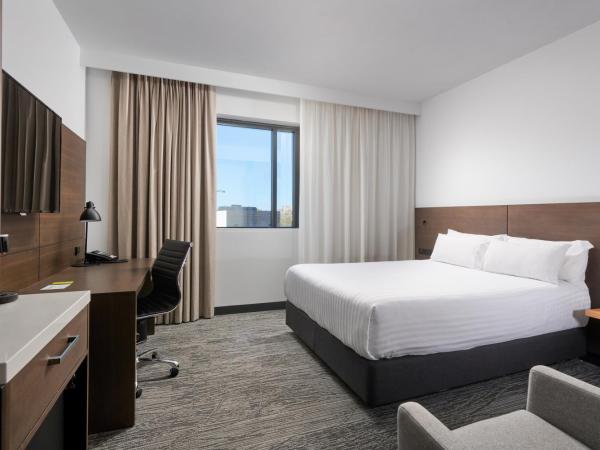 Holiday Inn West Perth, an IHG Hotel : photo 4 de la chambre chambre lit queen-size standard - accessible aux personnes à mobilité réduite