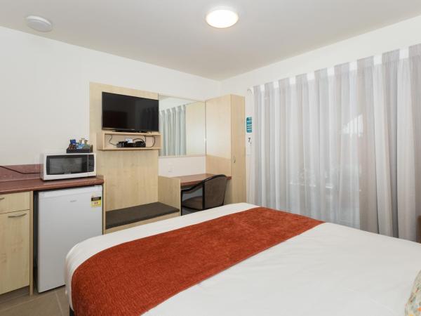Bella Vista Motel Dunedin : photo 4 de la chambre studio lit queen-size 