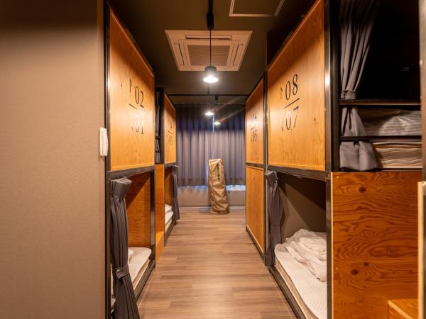 WISE OWL HOSTELS SAPPORO : photo 1 de la chambre lit superposé dans dortoir mixte