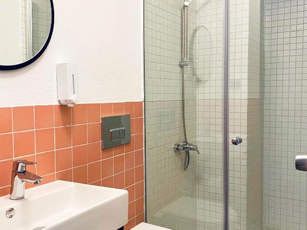 BE BOLD HOSTEL : photo 4 de la chambre lit dans dortoir pour femmes de 4 lits