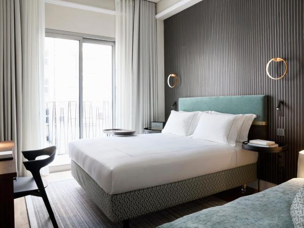 ON Residence : photo 2 de la chambre chambre exécutive côté cour